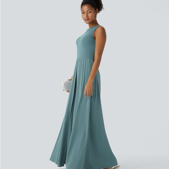 HALARA Breezeful Zipper Sleeveless Pocket Contrast MEDIUM Jumpsuit Stone Blue - Picture 3 of 6